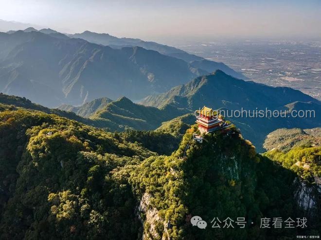 《云岿山》背后的自然风光与文化传承